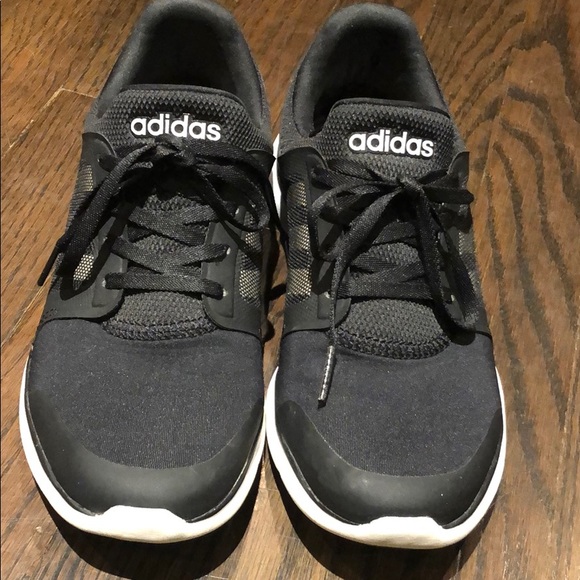 adidas - Black Sneaker - Cloudfoam - Picture 3 of 4